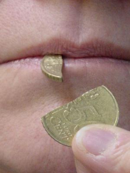 Bissmünze Lasercut (Bite Coin) mit Extrastück - 50 Cent
