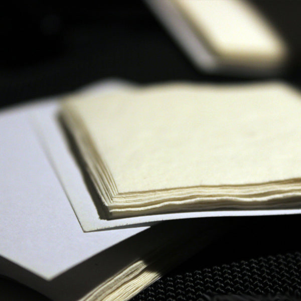 Pyropapier Pad, Weiß, 6x8cm (20 Blatt) - Panda Magic